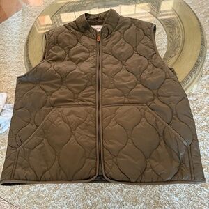 Goodfellow & Co. Quilted Vest Women's Extra Large XL Army Green Full Zip Pockets
